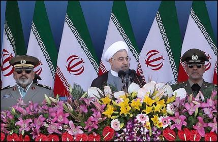 الرئيس الإيراني: السعودية تقتل الأطفال في اليمن وتمول الحركات الإرهابية في المنطقة