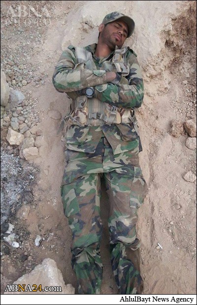 بالصور/ ابطال الحشد الشعبي في العراق اثناء الاستراحة