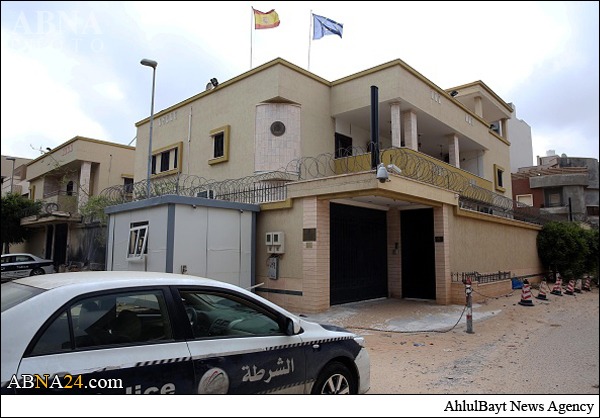 ISIS bomb explodes at Spanish embassy in Libya + Pics