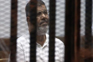 مصر کے سابق صدر محمد مرسی کو بیس سال قید کی سزا