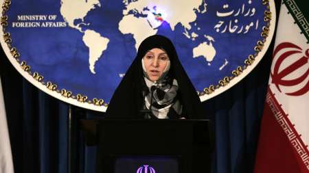 إيران تعرب عن قلقها من تمديد اعتقال الشيخ علي سلمان: الظروف البوليسية تعقد الأوضاع أكثر
