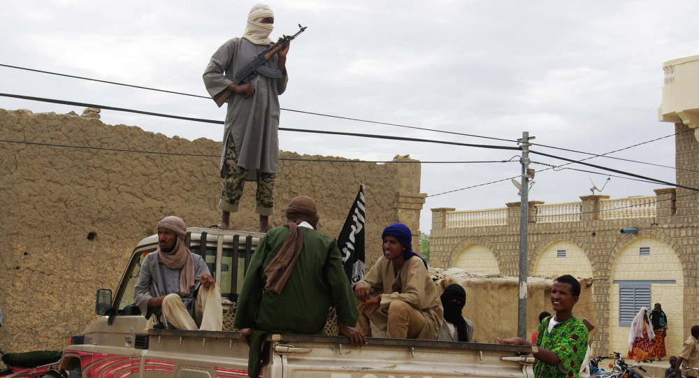 ISIL Launches Chlorine Gas Attacks, Iraqi Official Says