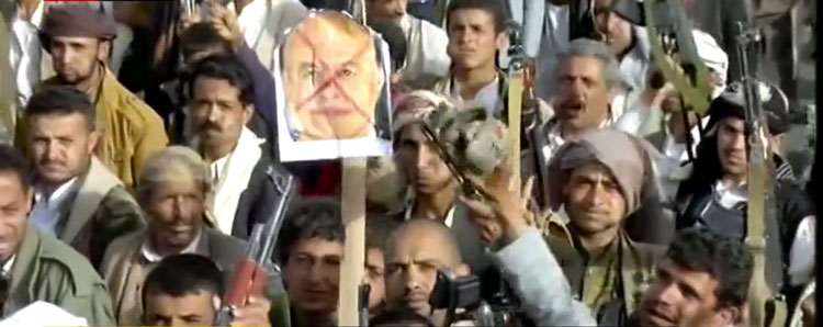 Yemen’de Onbinler Meydanda / Foto