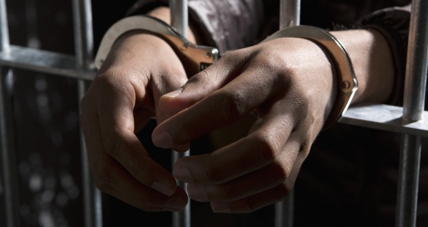 Bahrain acquits policeman from killing, sentences an activist to death