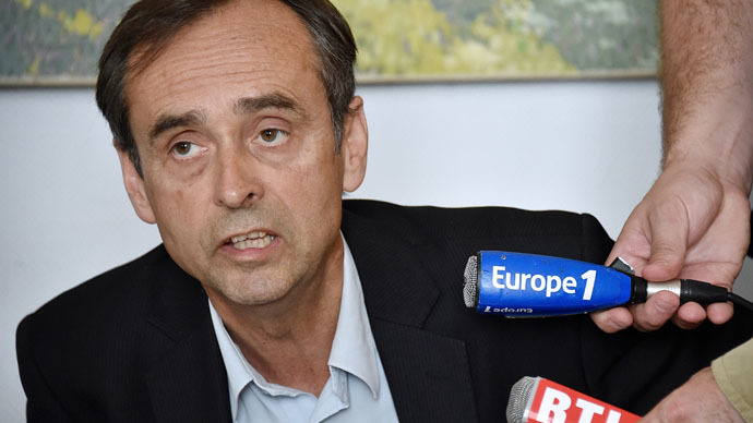 “Declaraciones  de Ménard Contra los Estudiantes Musulmanes  han Causado Indignación y una Investigación Judicial en su Contra”