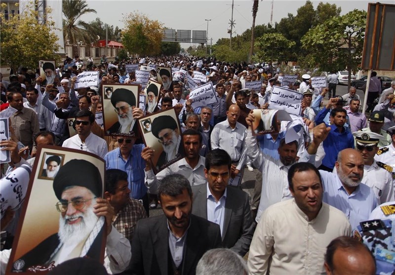 Iran demonstrators condemn Saudi aggression against Yemen