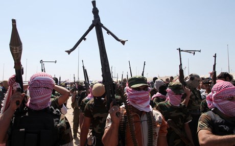 Iraq recruits 1,000 Sunni fighters to battle ISIS