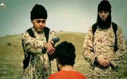 داعش کی سفاکیت، نوعمر بچے لڑائی کے لیے بھیج دیے