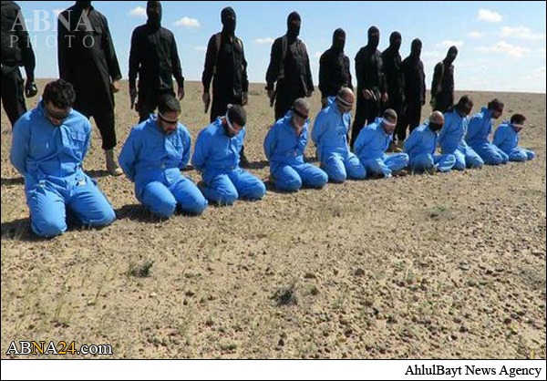 Photos: ISIS Executed 10 Iraqi Men