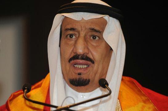 الملك السعودي لن يحضر قمة “كامب ديفيد” وحديث عن تردي حالته الصحية والعقلية