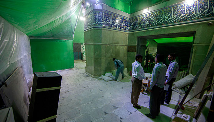 Creating Spaces for Imam Hussain Pilgrims / Pics