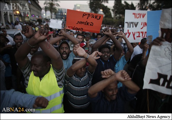 Komunitas Yahudi Ethiopia Unjuk Rasa Menentang Kebijakan Rasial Rezim Zionis