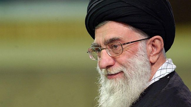 Ayatolá Jamenei: “Los Saudíes han Cometido un  Grave Error en Yemen y Sufrirán las Consecuencias de sus Crímenes” 