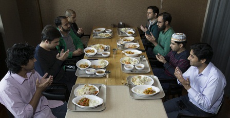 South Korean Campuses Offer Prayer Rooms, Halal Food