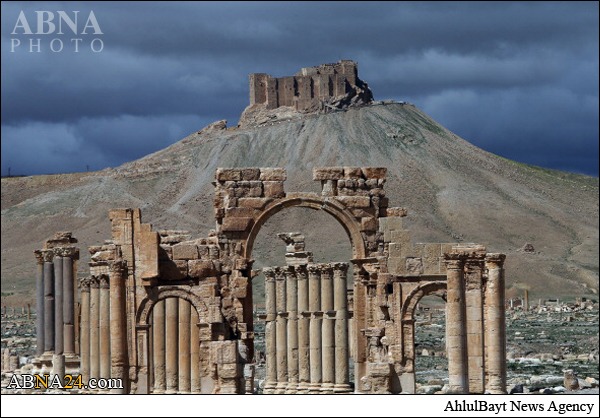 تقرير مصور / آثار تدمر التاريخية في خطر سقوط بيد داعش التكفيري