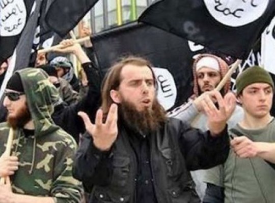 أبو ابراهيم الاسترالي يسعى للعودة إلى بلاده بعد إصابته في سوريا
