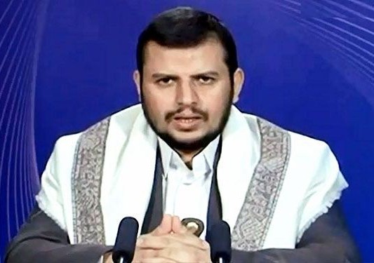 زعيم أنصار الله يؤكد أن الحل السياسي في اليمن وأن العدوان لن يأتي بنتيجة 