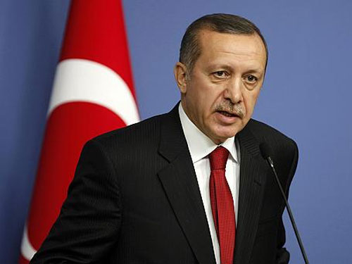 أردوغان لا يعترف سوى بمرسي رئيساً لمصر