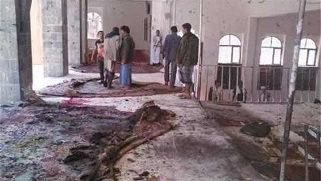 At least 13 injured as blasts hit Yemen mosques