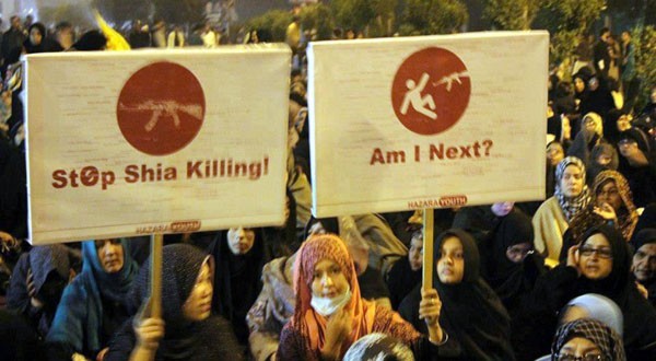 Gunmen kill two Shia Muslims in Pakistan