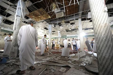 Saudi cabinet condemns mosque attack, stresses stance against terrorism