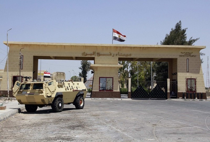 Egypt partially opens Rafah crossing to the stranded only