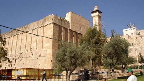 Israel bans Muslims’ call to prayer at Ibrahimi Mosque