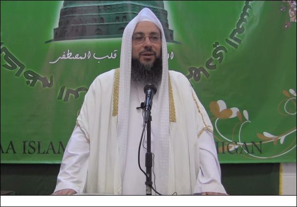 داعش صناعة ابن تيمية ومن يقرأ كتبه ينتهي الى أن يكون ارهابيا لا محالة