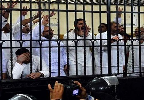 صدور أحكام إعدام بحق 8 اعضاء في الاخوان بينهم قيادي بارز في مصر