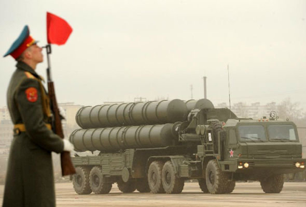 Иран вә Русиjанын С-300-лә бағлы мүзакирәләри баша чатыб