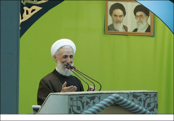 امام جمعة طهران : لا يمكن الوثوق بأمريكا ولن نسمح بتفتيش المراكز العسكرية في ايران