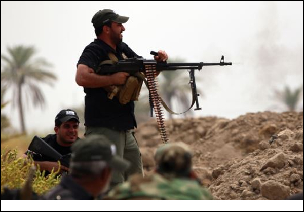 استشهاد وإصابة 84 من الحشد والجيش في هجوم انتحاري بدبابة مفخخة في سامراء