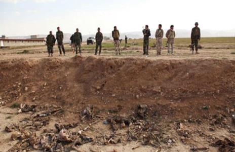 Iraq: Another Yazidi Kurds' mass grave including 33 children and 20 women found in western Mosul 