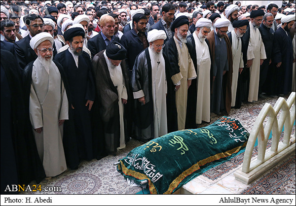 Ayetullah Muhammed Asıfi’nin teşyi merasimi / Foto