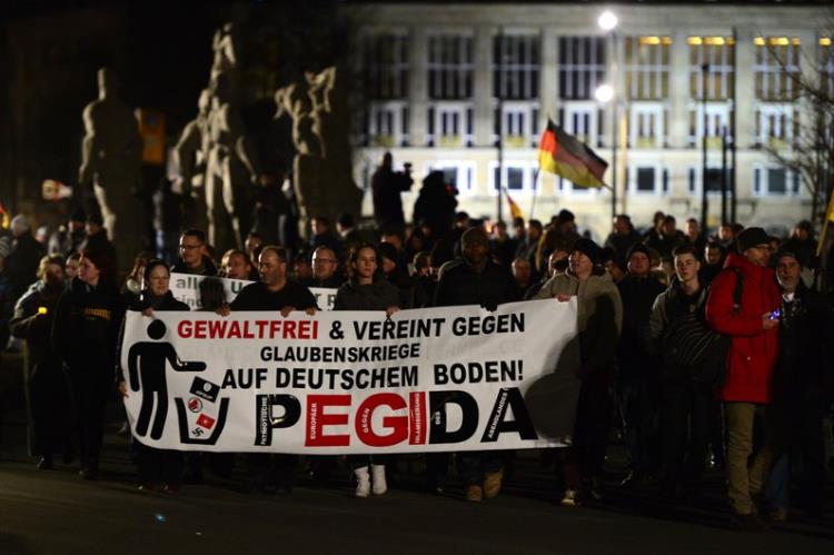  Allemagne : percée du mouvement anti-islam Pegida dans une élection municipale