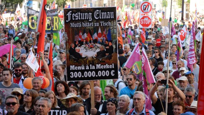 Comienza la Cumbre del G7 en Medio de Protestas Populares