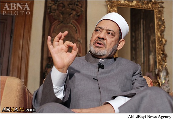 شیخ الازہر: داعش کے ہاتھوں میں اسلحہ امریکی اسلحہ ہے