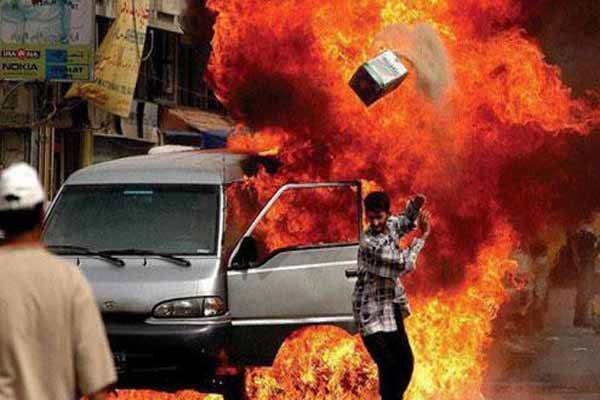 کربلائے معلی میں دہشتگردوں کا حملہ ناکام؛ پانچ گاڑیوں میں نصب بموں کو ناکارہ بنا دیا گیا