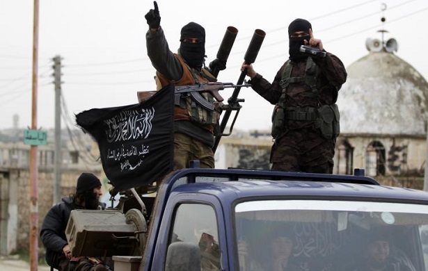 Nusra çetelerinden Türkiye sınırında bir katliam daha: 20’den fazla Dürzi öldürüldü