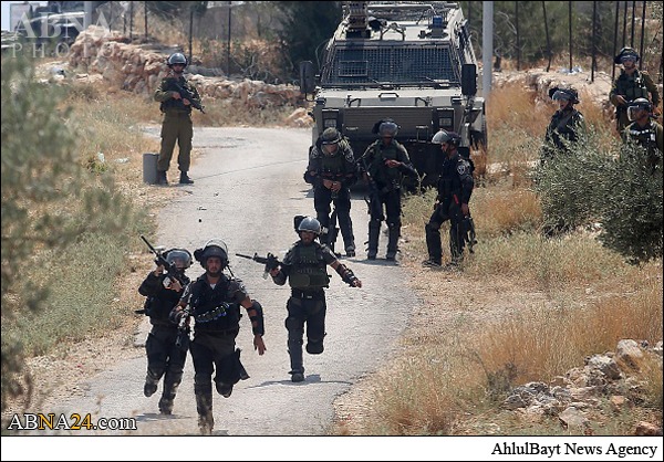 بالصور / فلسطينيون يشتبكون مع جنود الاحتلال الاسرئيلي في الضفة الغربية