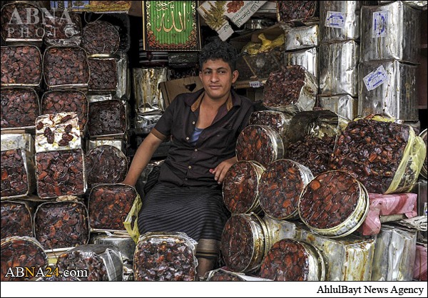 بالصور / الشعب اليمني يستقبل شهر رمضان رغم العدوان السعودي 