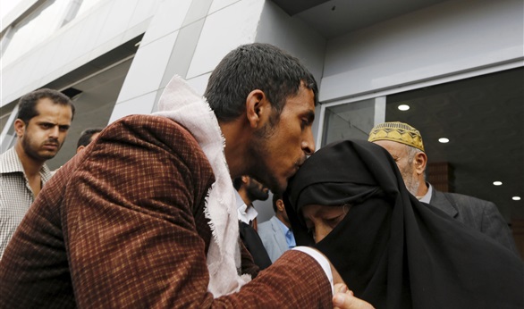 مطار صنعاء تستقبل عودة 238 يمنيا من العالقين فى مصر والأردن