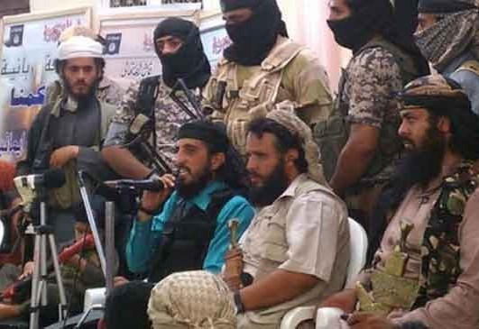 القاعدة في اليمن يعدم سعوديين اتهمهما بالتجسس