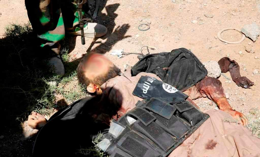 مقتل ما يسمى بـ"والي هيت" السعودي الجنسية بكاتم صوت