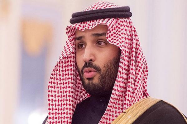 سعود بن سيف النصر يتهم وزير الدفاع بن سلمان بالسرقة و عقد صفقات وهمية! + صورة