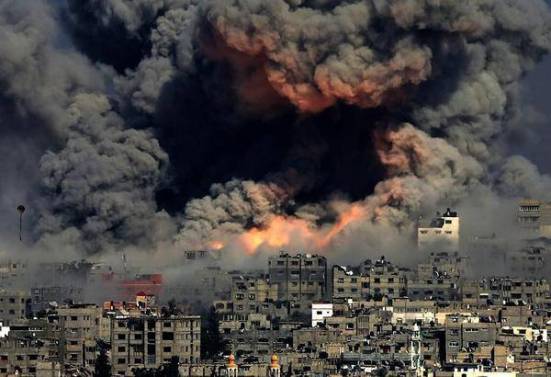 Palestina Presenta Pruebas de Crímenes de Guerra contra Israel ante Corte Penal Internacional 