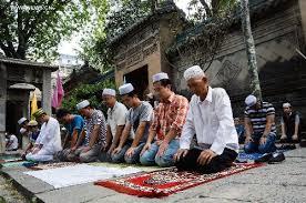 Islamic scholars' body rejects China's Ramadan ban