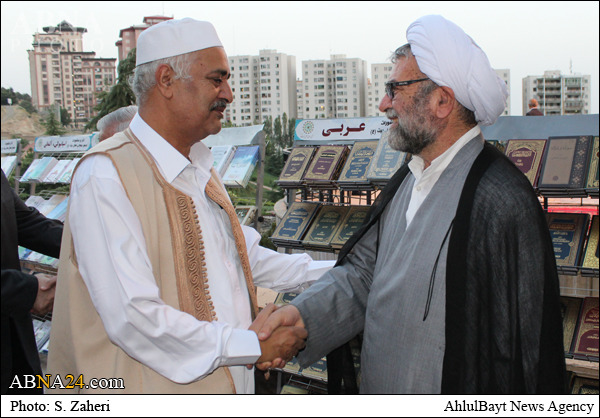 تصویری رپورٹ/ اہل بیت(ع) عالمی اسمبلی نے اسلامی ممالک کے سفراء کو افطاری کی دعوت دی(۱)