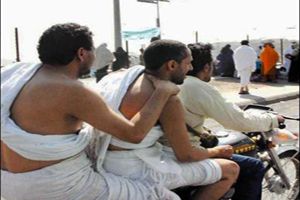 मक्के में जहाज़ से भी महंगी है मोटरसाइकिल की सवारी। 