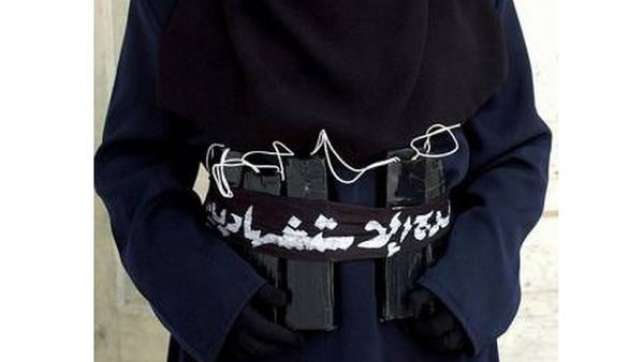 Female suicide bomber kills 12 in Nigeria mosque